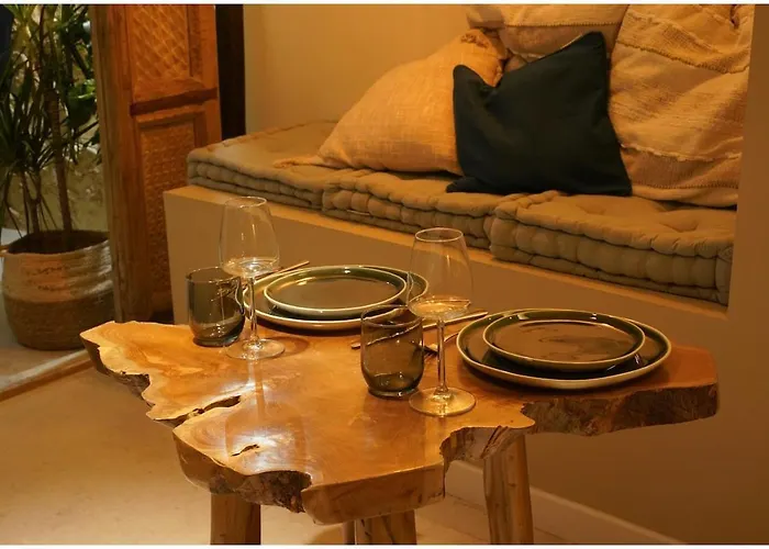 Parvati - Evasion Balinaise Et Prive - Neuf * نيم