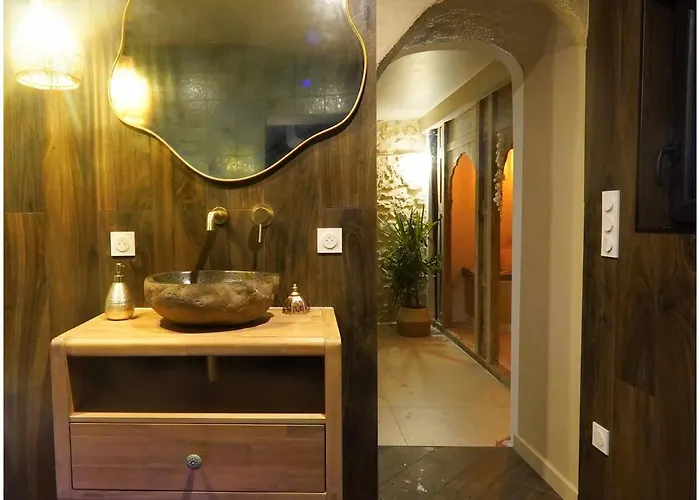 Parvati - Evasion Balinaise Et Prive - Neuf نيم